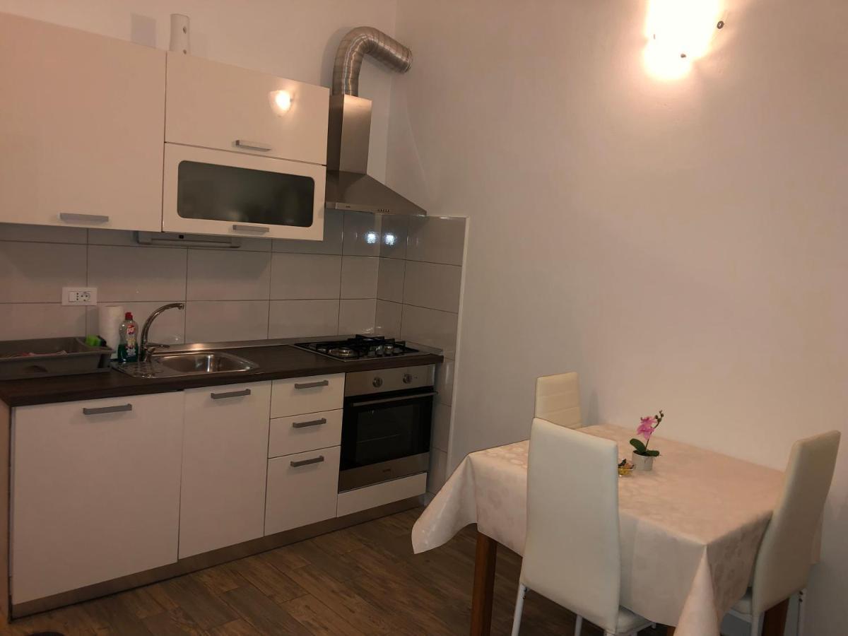 Apartmani Ivana Đảo Đảo Cres Ngoại thất bức ảnh